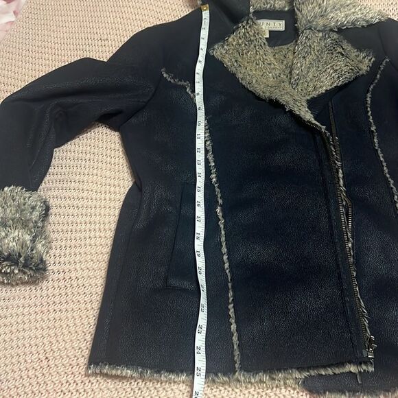 COUNTY suede/faux fur lined coat. Small - Picture 9 of 9